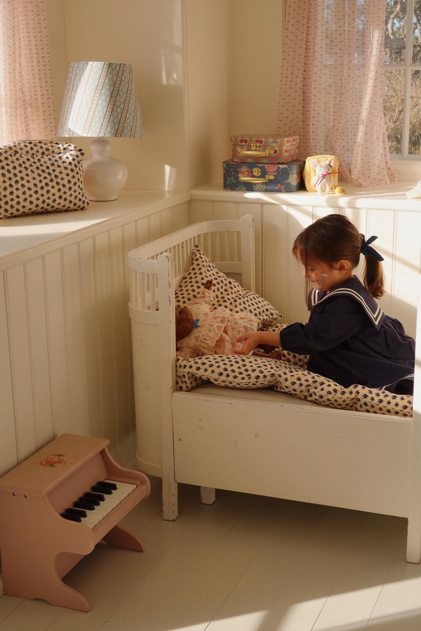 2 PACK SUITCASE - Snow Bow Ballerina