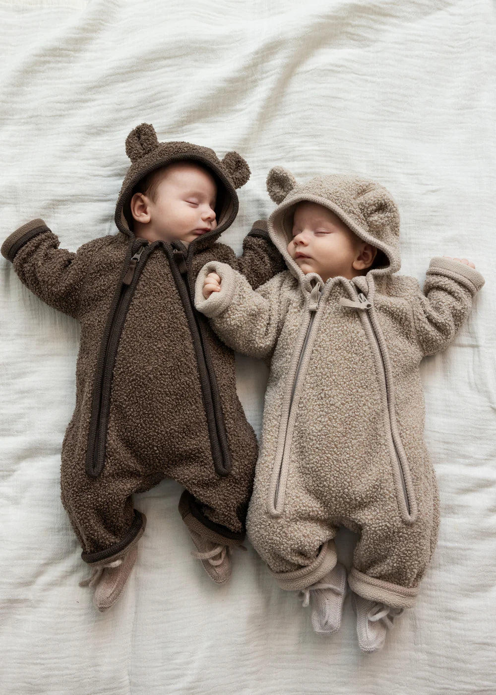 Robert Suit, Teddy Suit - Terre