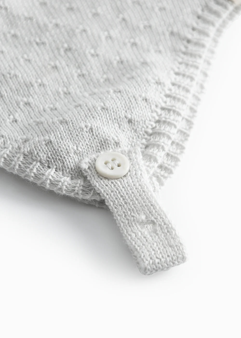 Aly - Knitted hat, Morning Dew