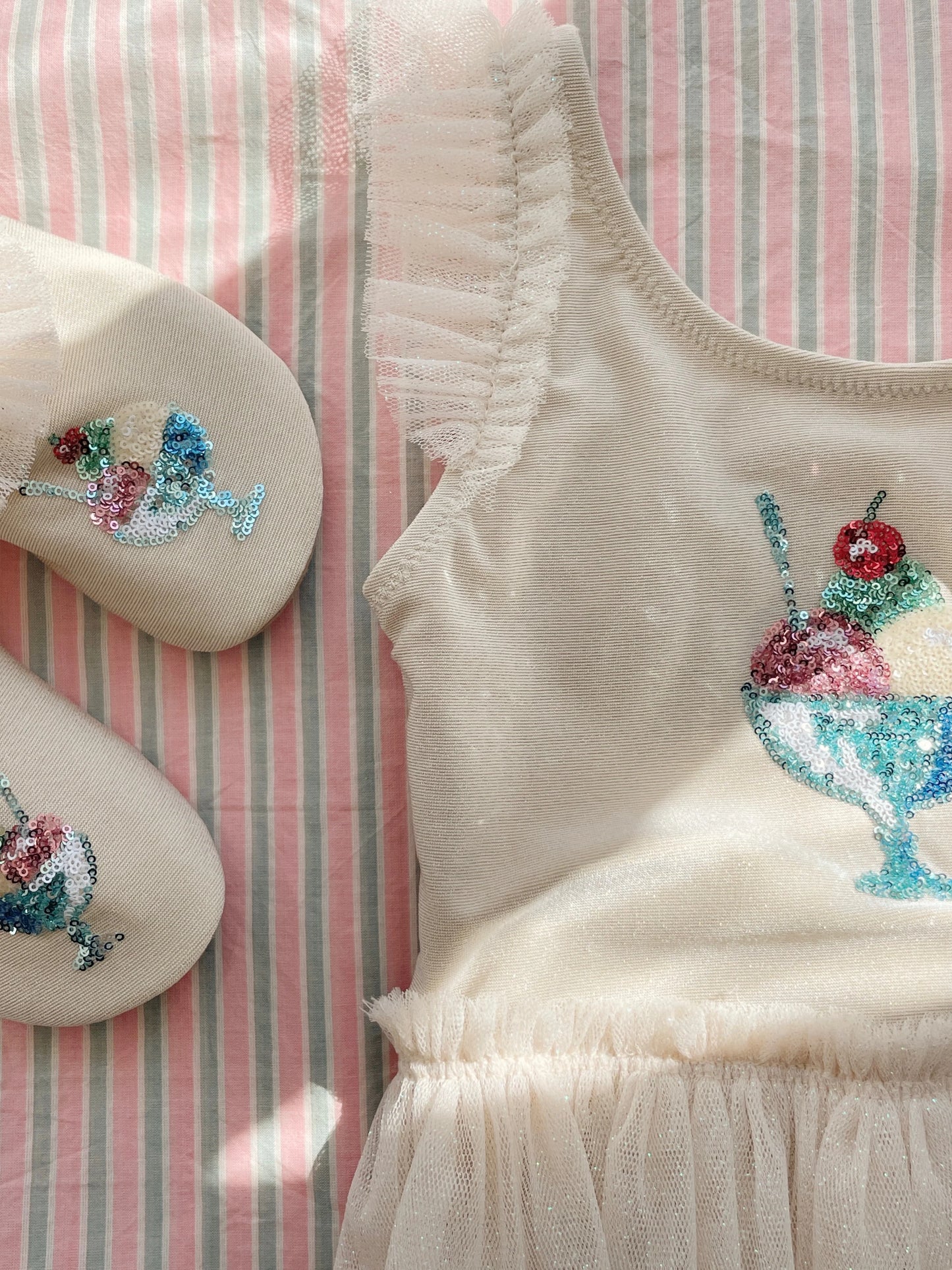 AMANDINE FRILL SWIM SHOES