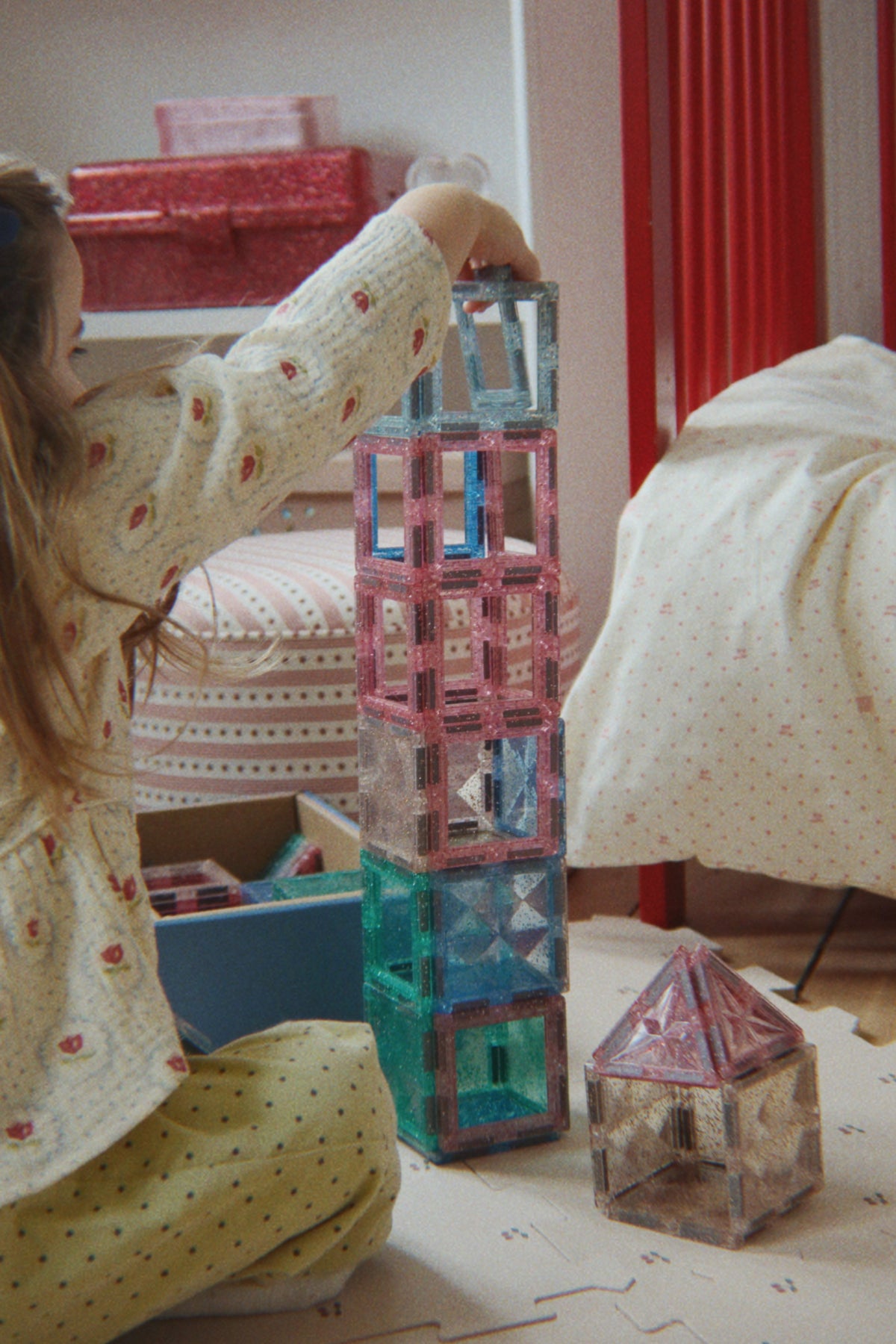 PIECE BY PIECE - Magnetic build 100 PCS