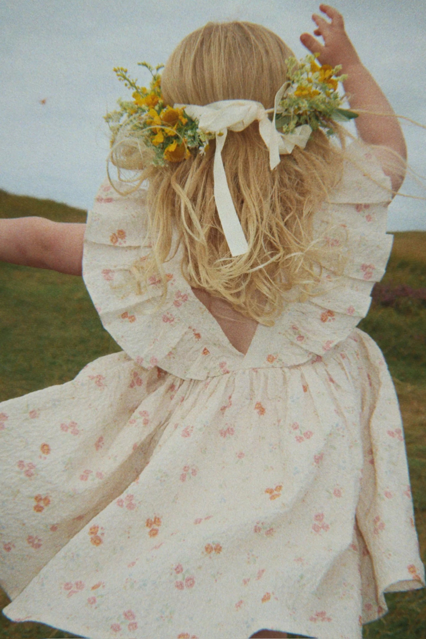 ELIN FRILL DRESS