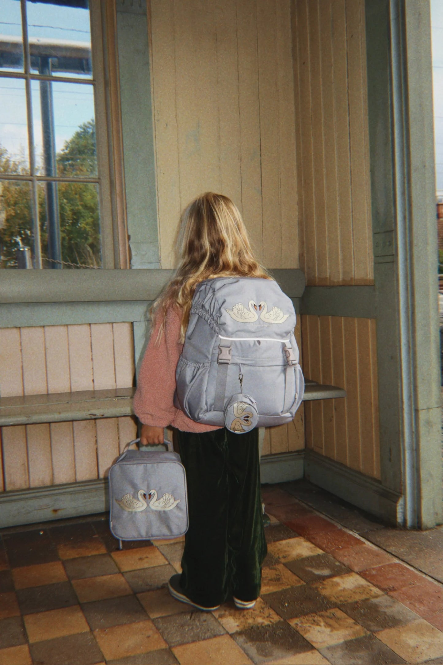 CLOVER SCHOOLBAG - Swan