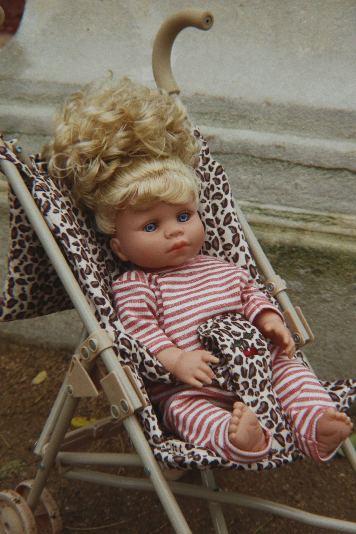 NOEMI UNICORN DOLL