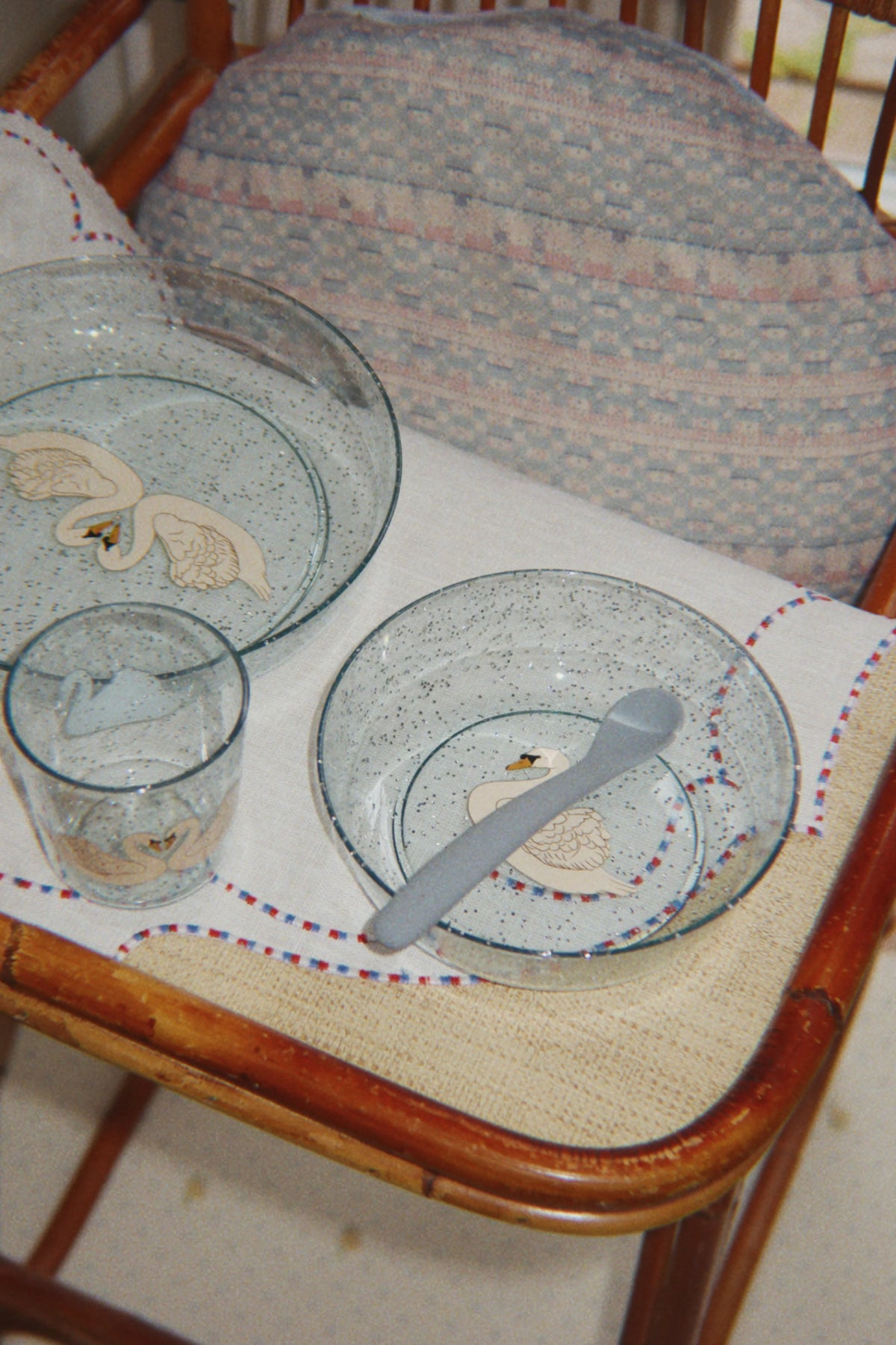 SPARKLY DINNER SET - Swan