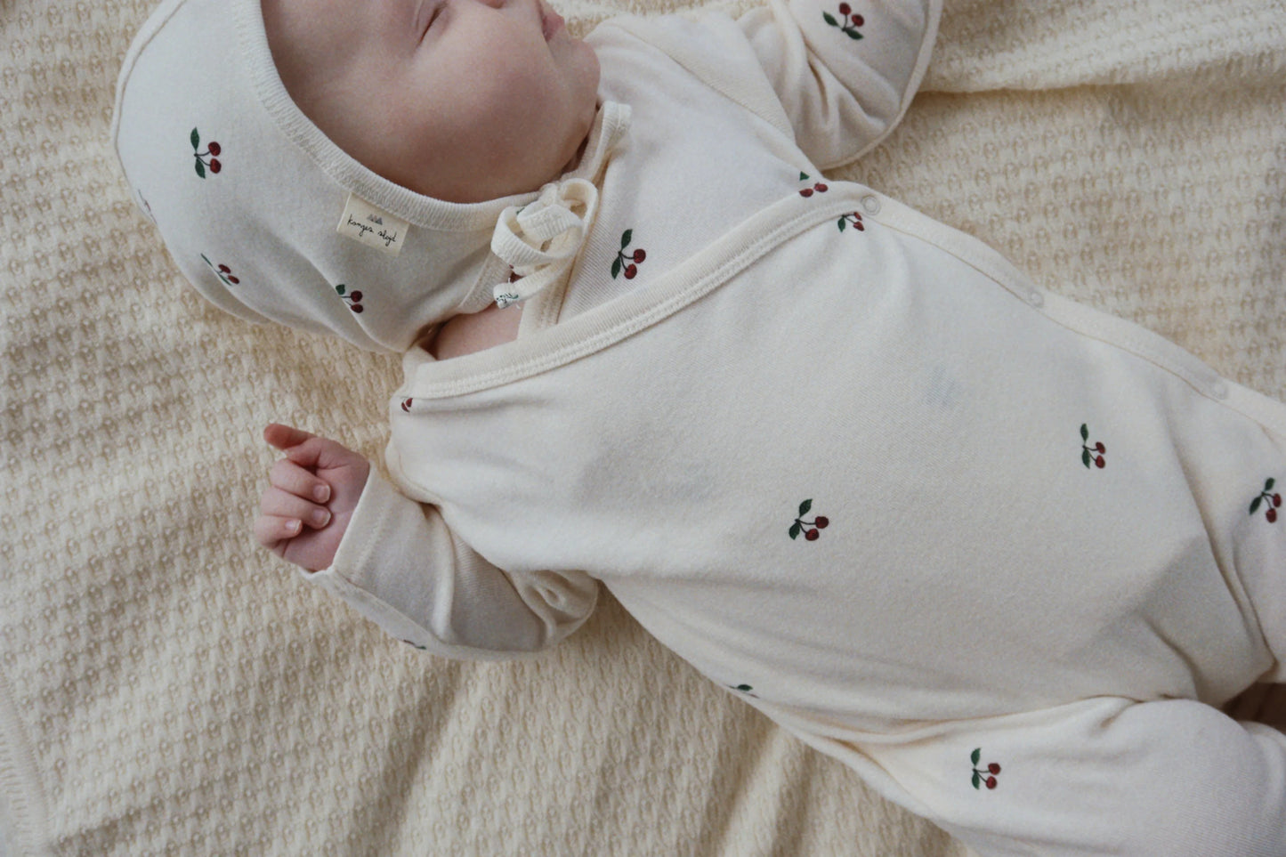 BABY HELMET - CHERRY