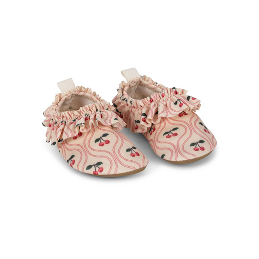 MERLE FRILL SWIM SHOES