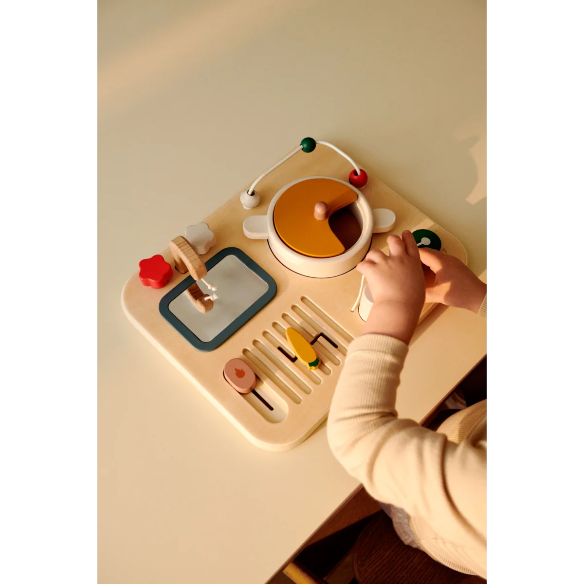 MAGNUS LITTLE CHEF BOARD