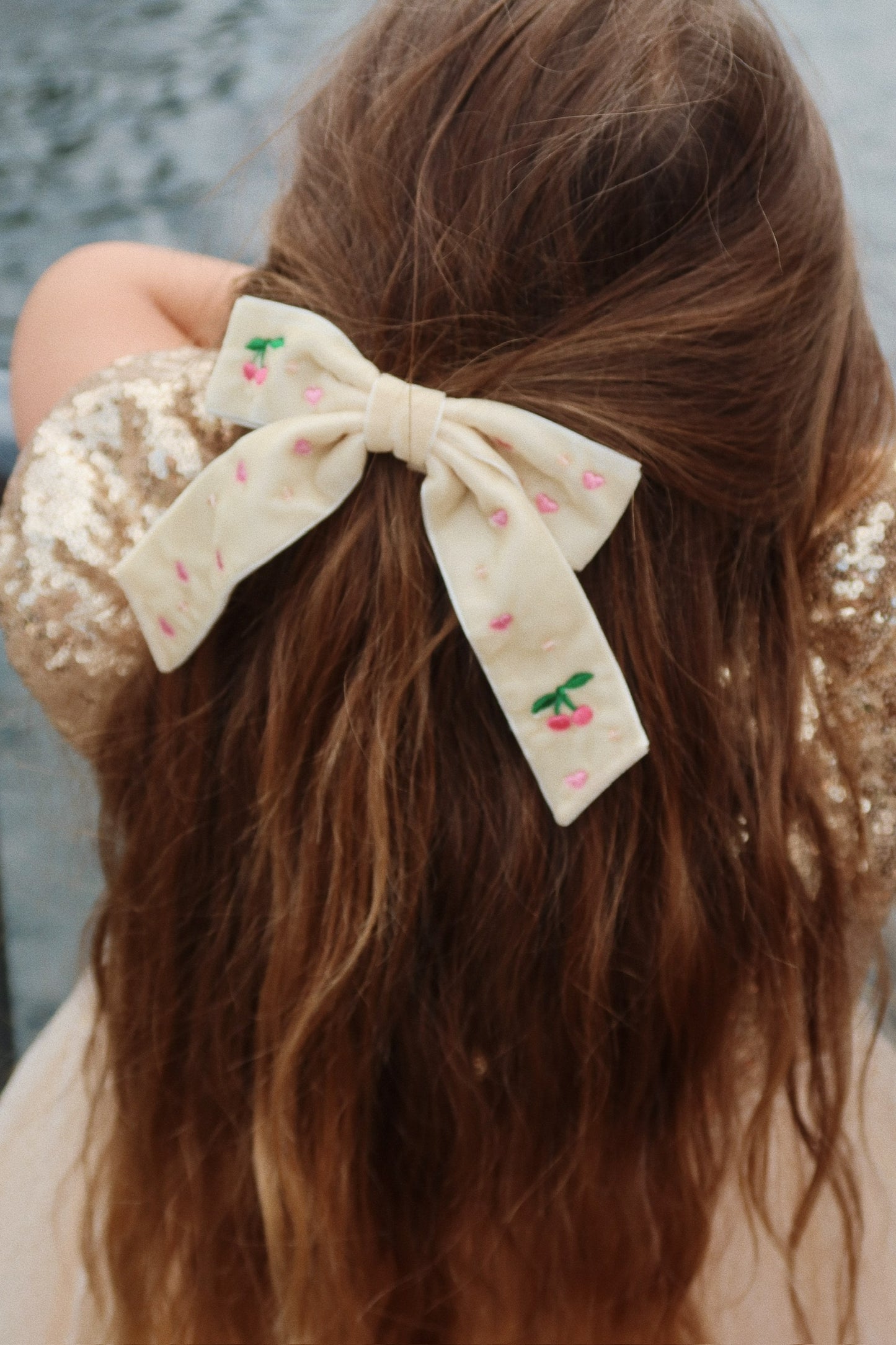 VELVET BOW PEARLY HAIR CLIP