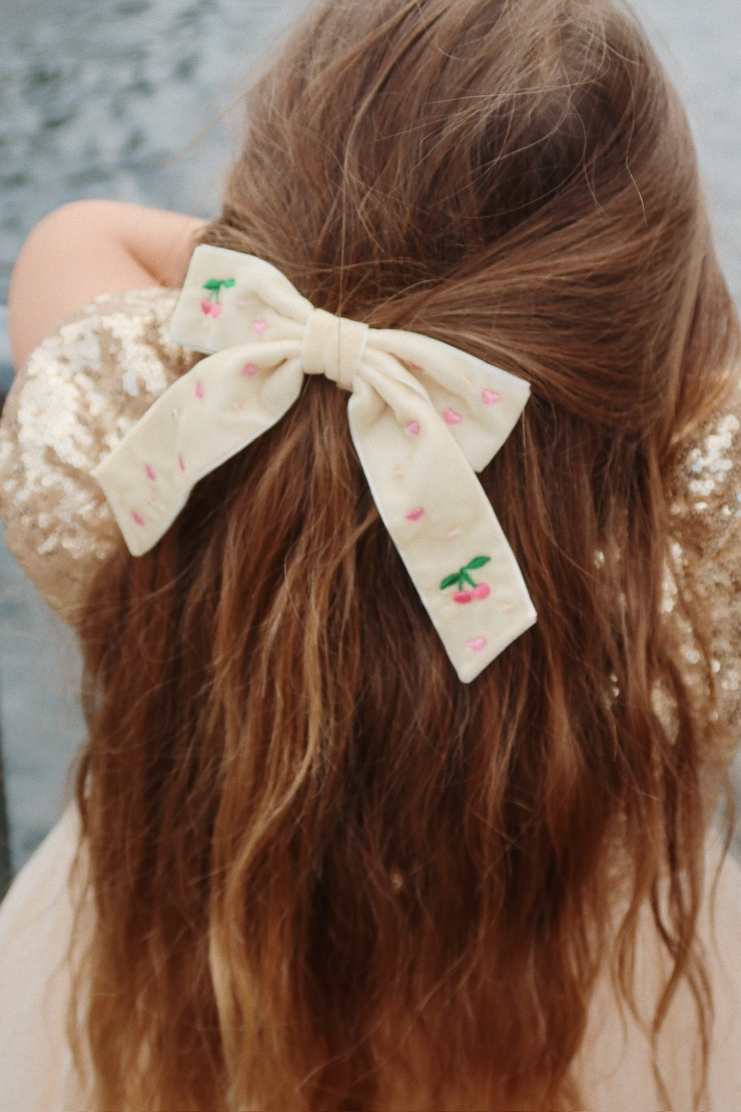 VELVET BOW PEARLY HAIR CLIP